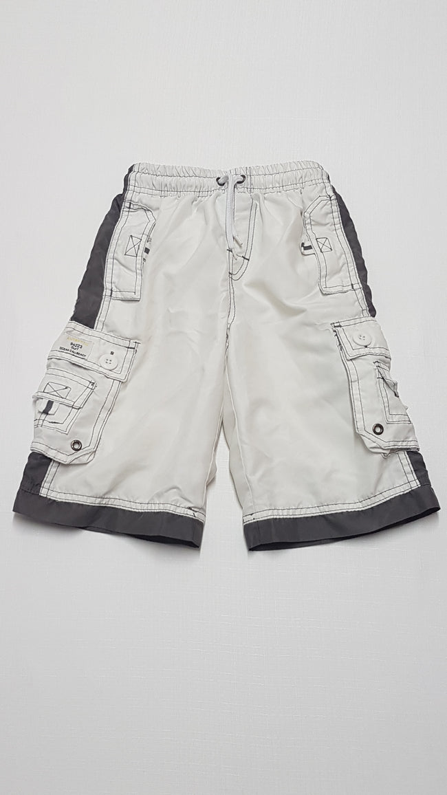 PRIMARK KÉTOLDALT NAGY ZSEBES,FELIRATOS KISFIÚ BERMUDA NACI 128 Hover Image