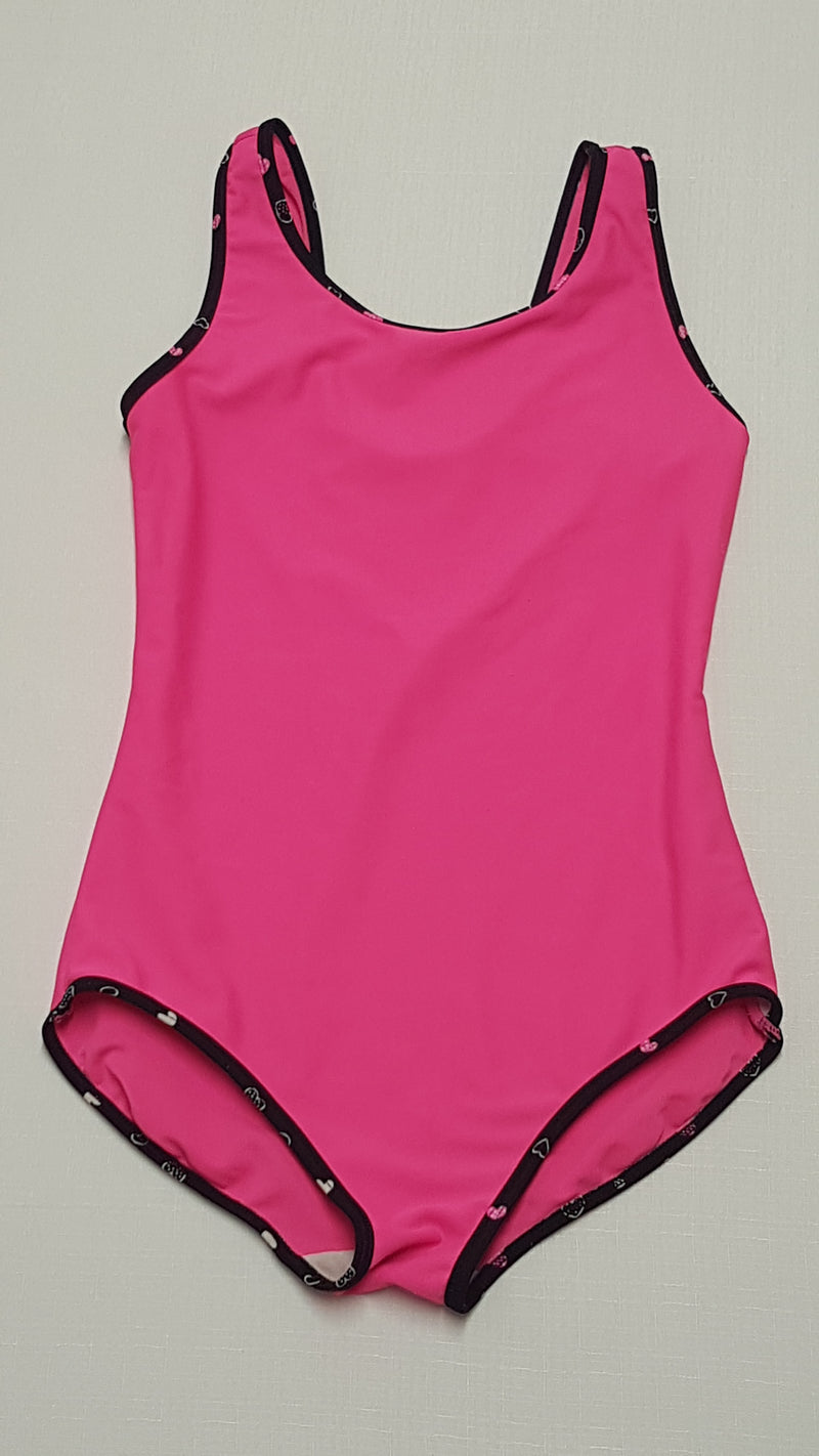 GEORGE CIKLÁMEN SZÍNŰ,APRÓ SZÍVECSKÉS KISLÁNY FÜRDŐRUHA 128-134