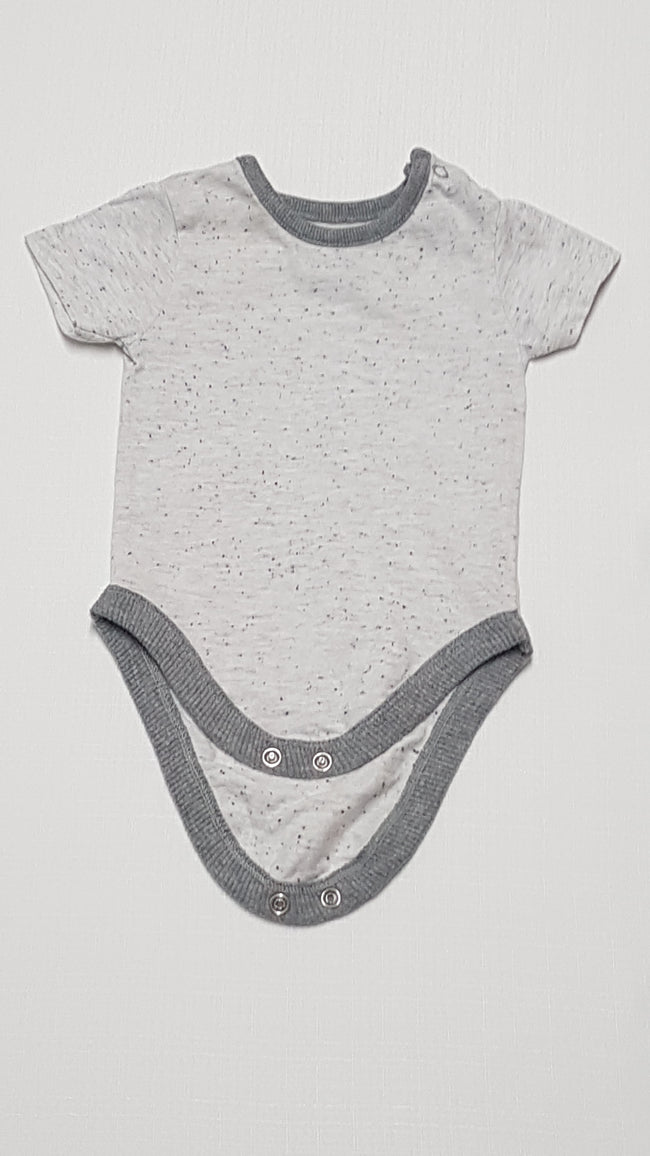 GEORGE SZÜRKE SZÍNŰ KISFIÚ BODY 56-62 Hover Image