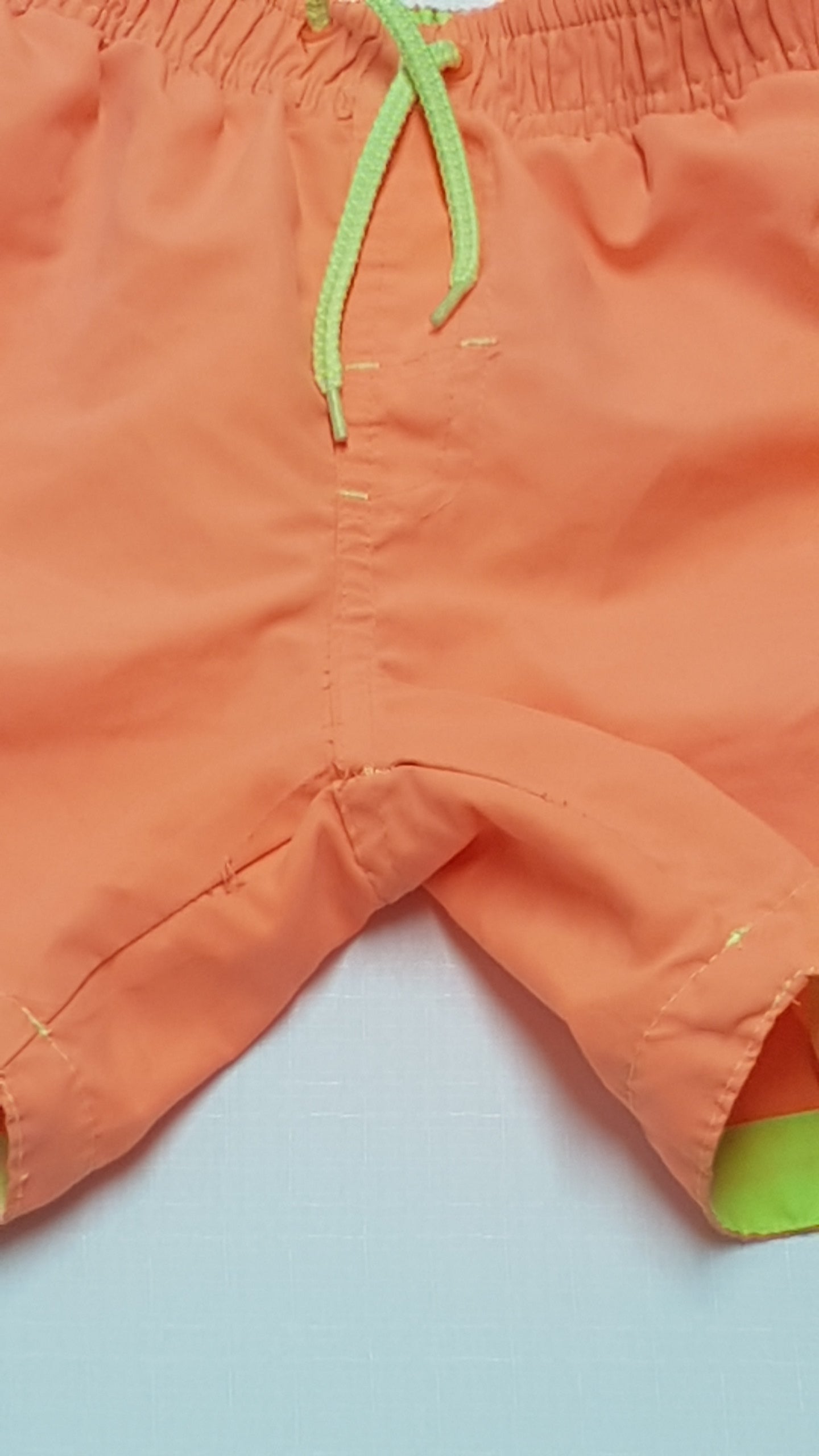 PRIMARK NARANCSSÁRGA SZÍNŰ,KISFIÚ FÜRDŐNADRÁG 128