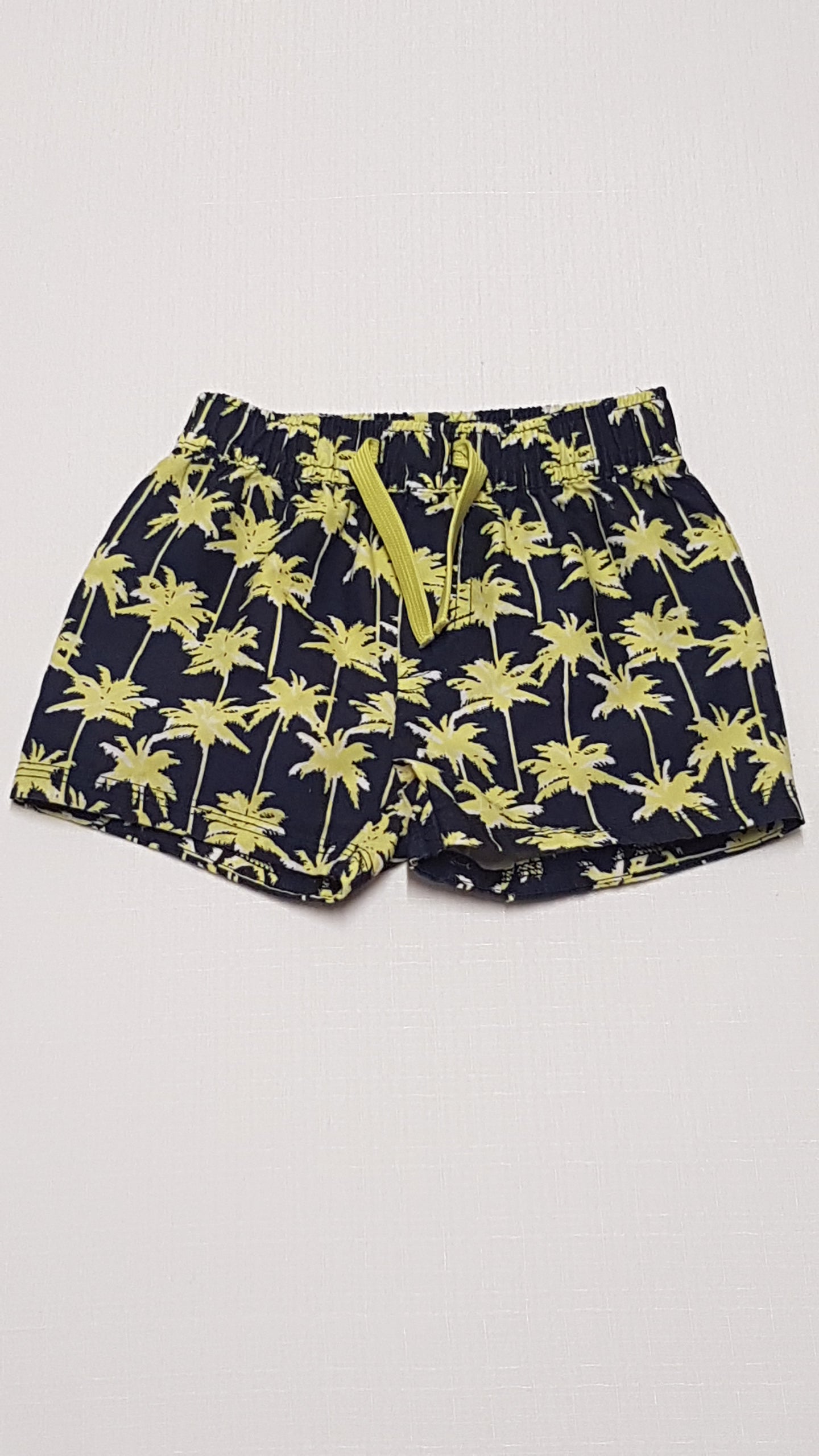 PRIMARK PÁLMAFÁS KISFIÚ RÖVIDNACI 74