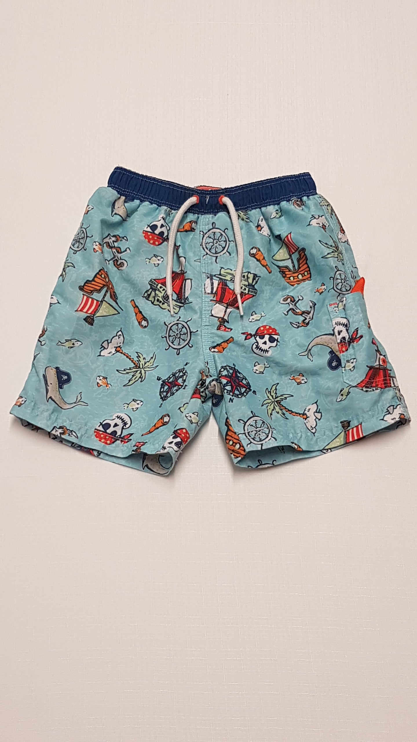 TU KIDS VAGÁNY FIGURÁS KISFIÚ FÜRDŐNACI 80-86