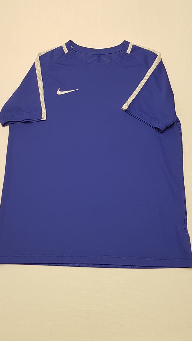 NIKE KISFIÚ SPORT PÓLÓ 158-176 Hover Image