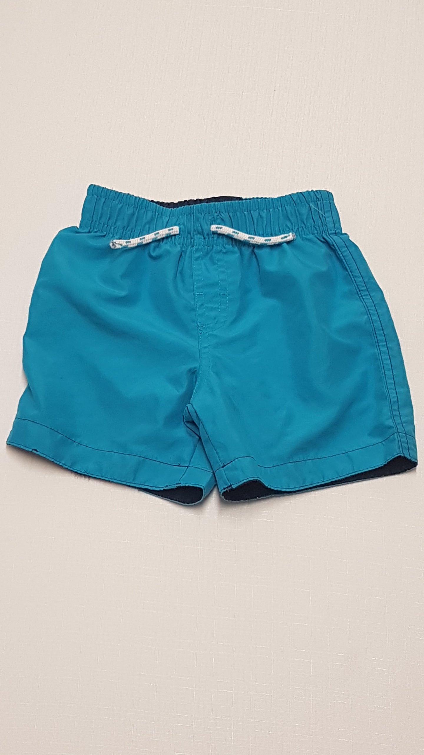 PRIMARK VILÁGOSKÉK KISFIÚ RÖVIDNACI 98