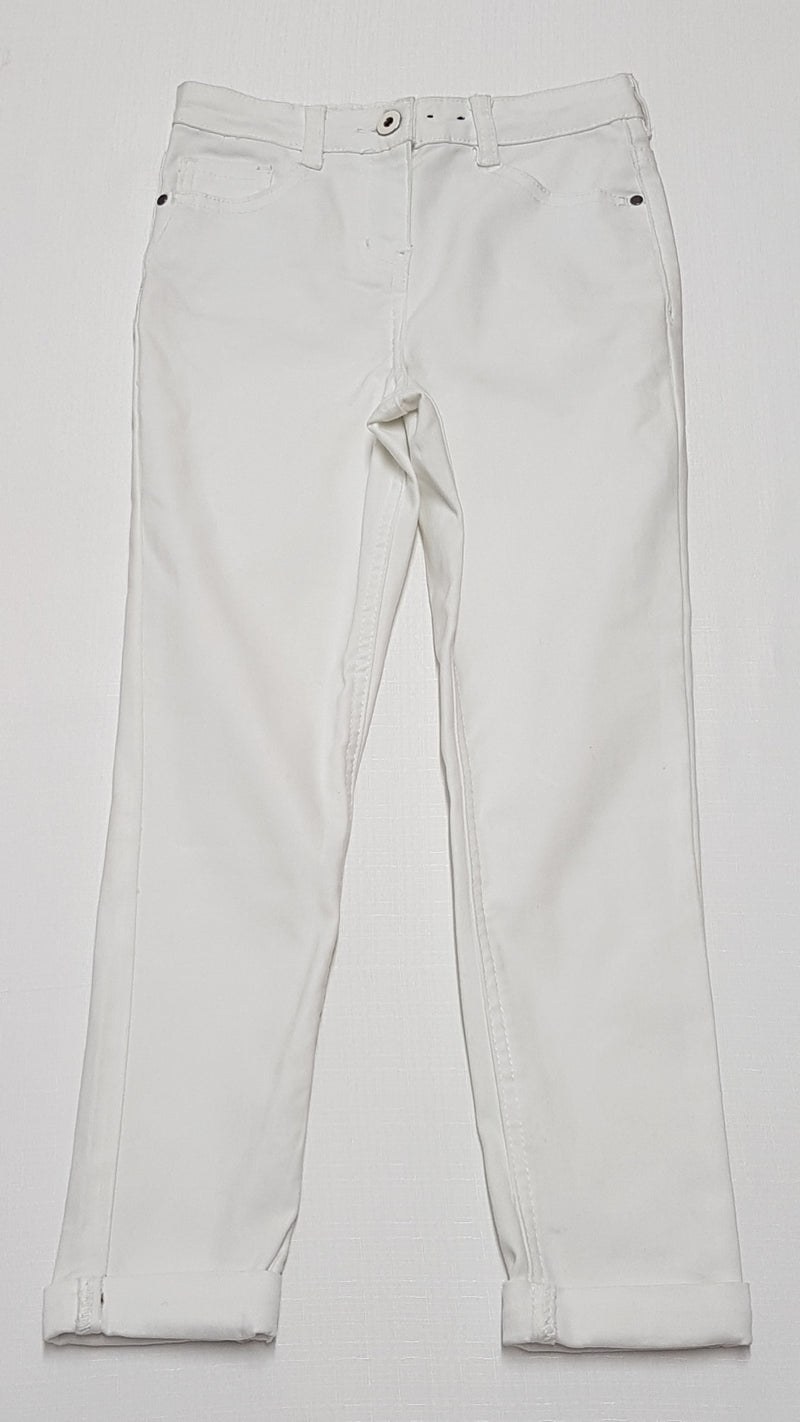 GEORGE FEHÉR SZÍNŰ DIVATOS KISLÁNY FARMERNADRÁG, ÁLLÍTHATÓ GUMIS DERÉKRÉSSZEL  122-128