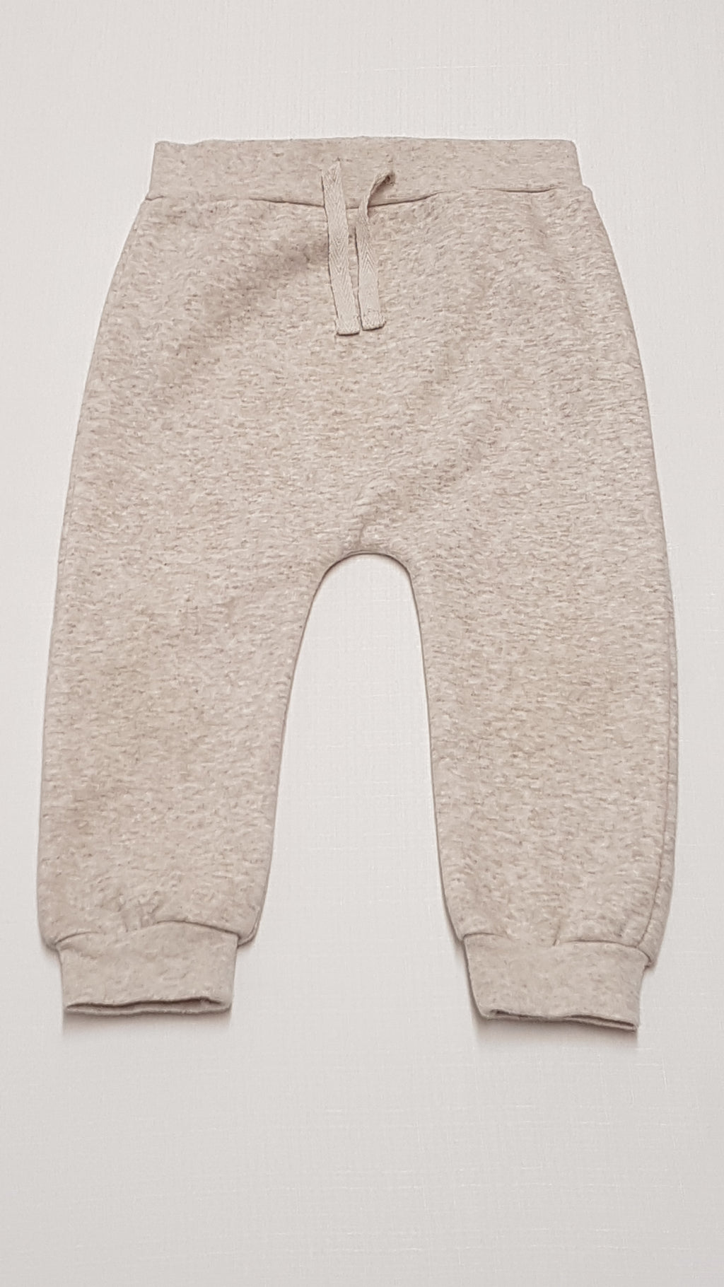 TU KIDS HÁTUL SÜNIKÉS KISFIÚ JOGGER  86-92
