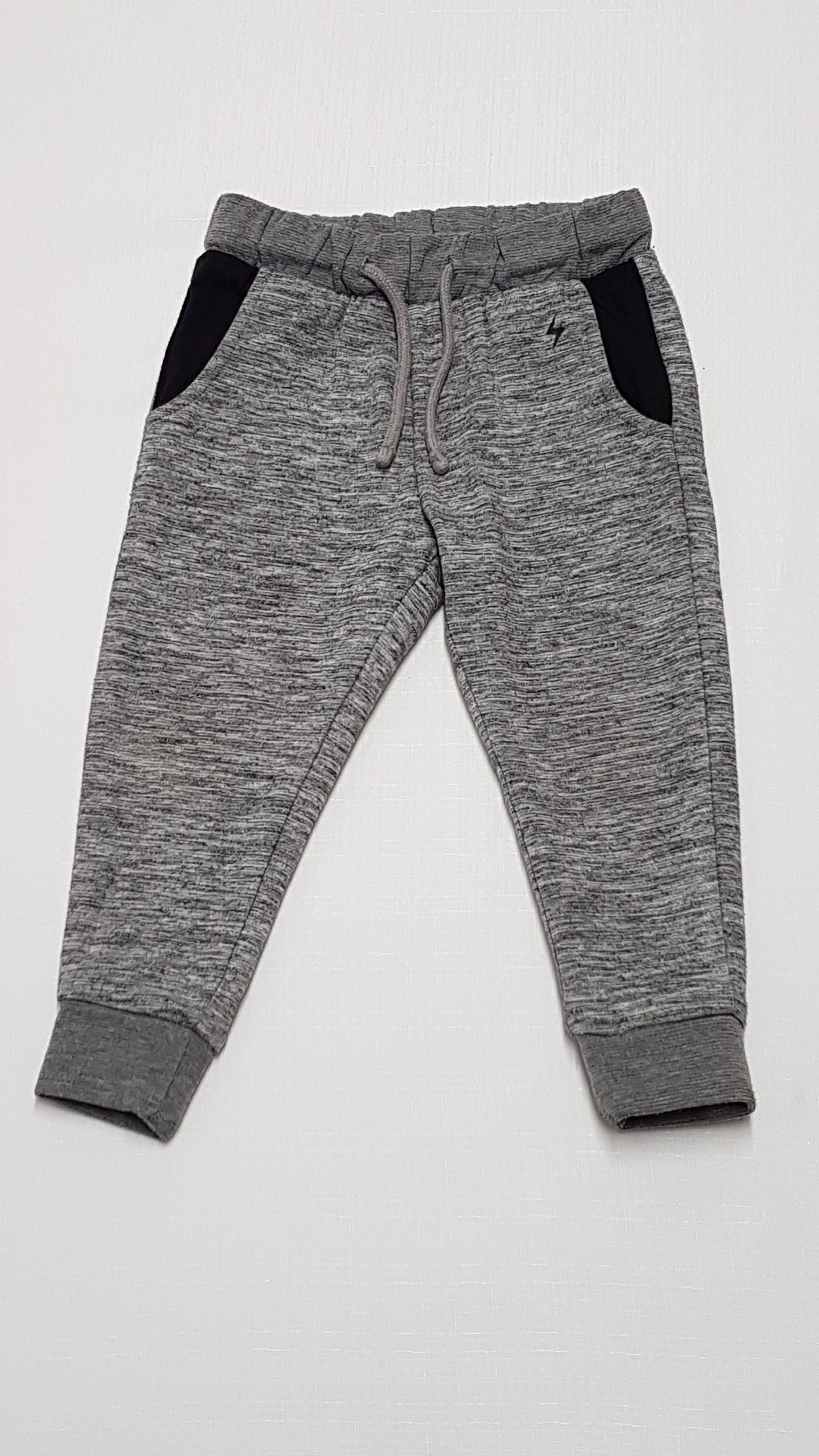 MATALAN SZÜRKE SZÍNŰ KISFIÚ JOGGER 86