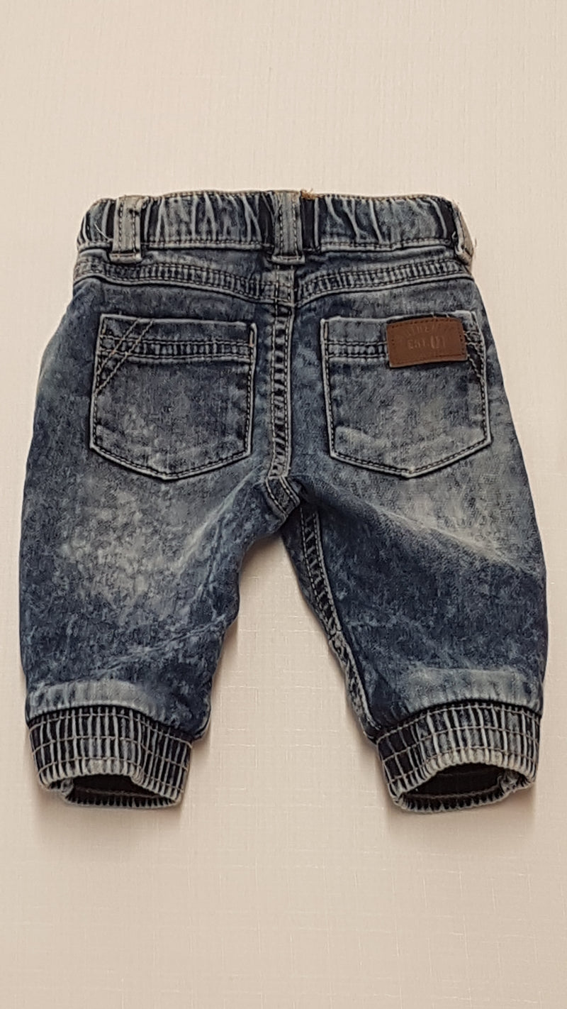 F&F KIDS MÁRVÁNY MINTÁS KISFIÚ JOGGER 62