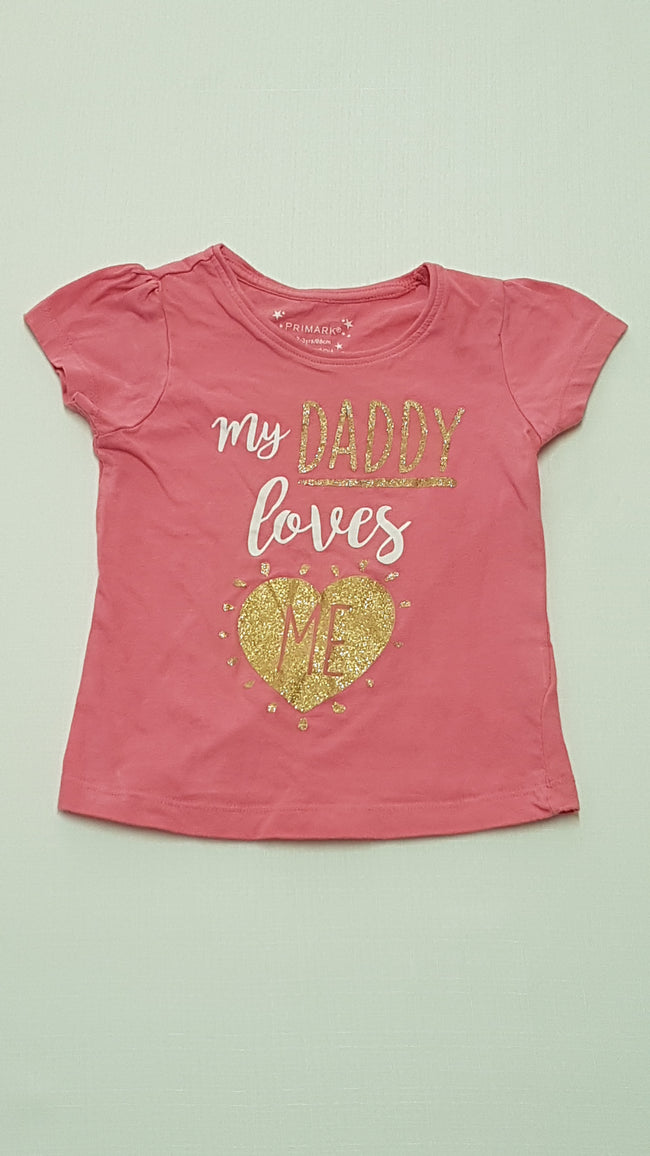 PRIMARK MY DADDY LOVES FELIRATÚ,CSILLÁMPOROS KISLÁNY PÓLÓ 98 Hover Image