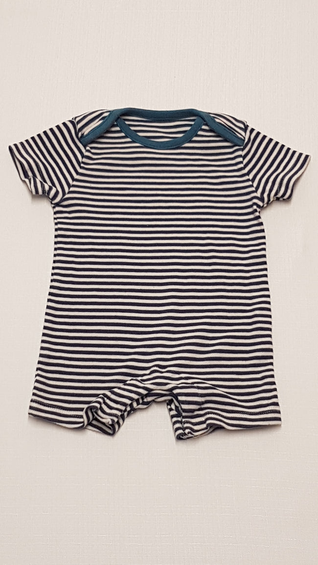 M&S KIDS CSÍKOS KISFIÚ NAPOZÓ 62 Hover Image