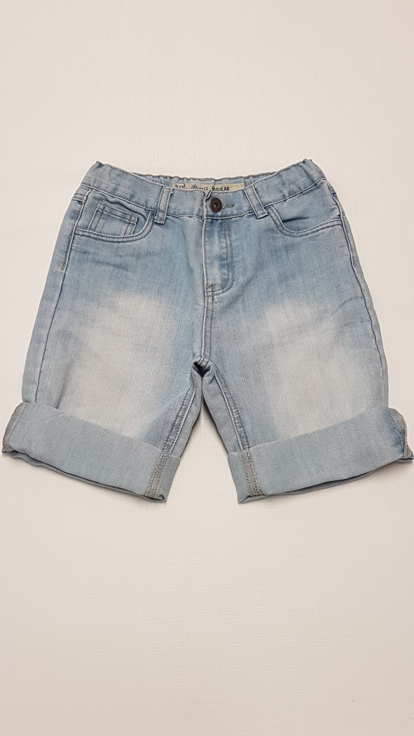 DENIM CO. KOPTATOTT,KISFIÚ BERMUDA FARMERNADRÁG  ÁLLÍTHATÓ GUMIS DERÉKRÉSSZEL 146