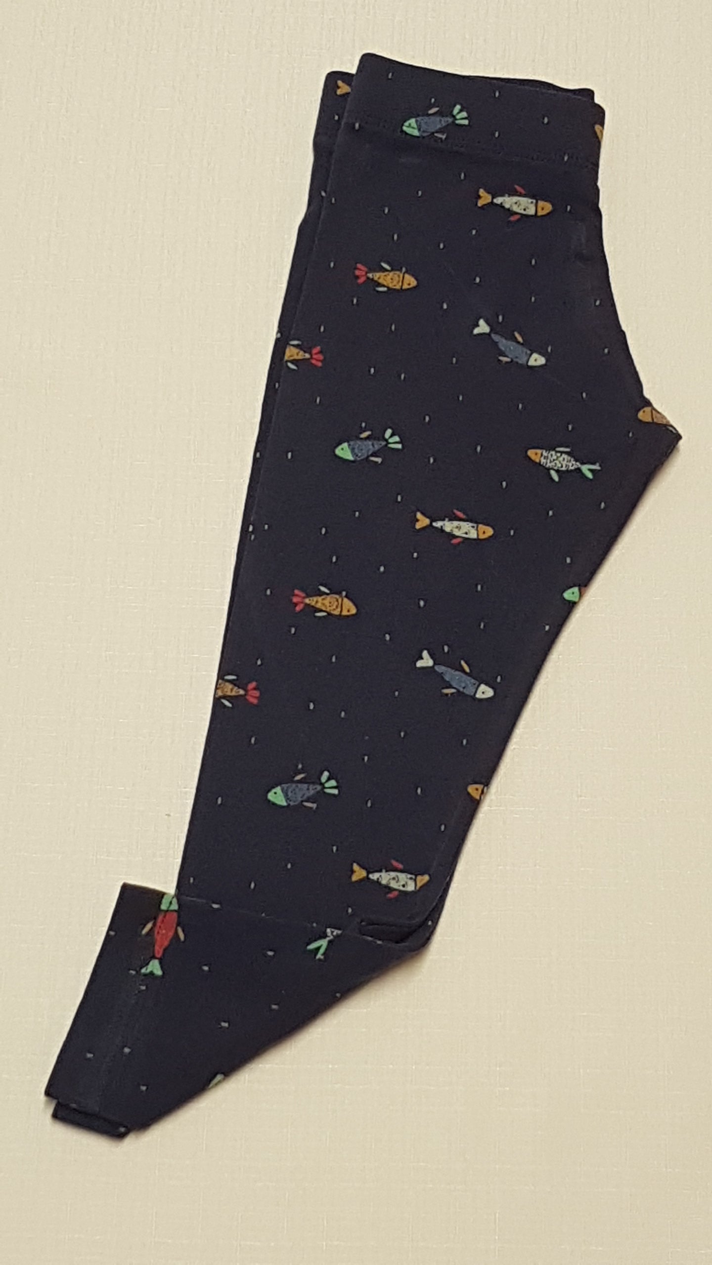 M&S KIDS SZÍNES HALACSKÁS KISLÁNY LEGGING 98