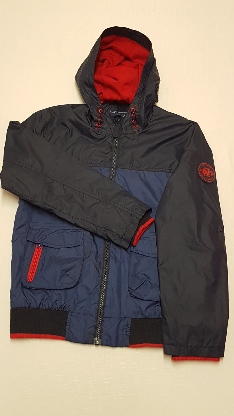 GEORGE KAPUCNIS,CIPZÁROS FIÚ SZÉLDZSEKI 134-140