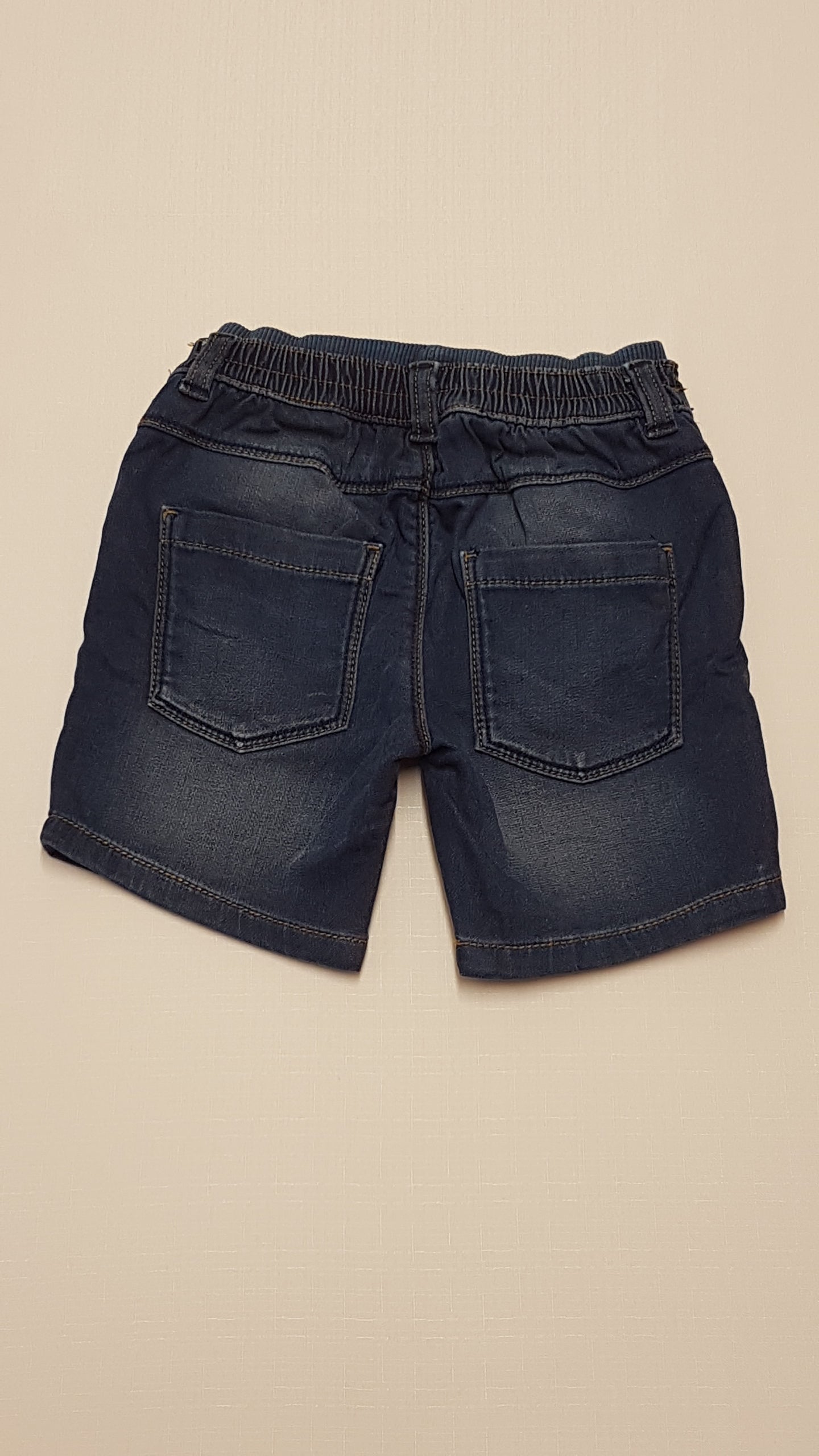 MOTHERCARE GUMIS DEREKÚ,VAGÁNY KISFIÚ FARMER RÖVIDNADRÁG 98