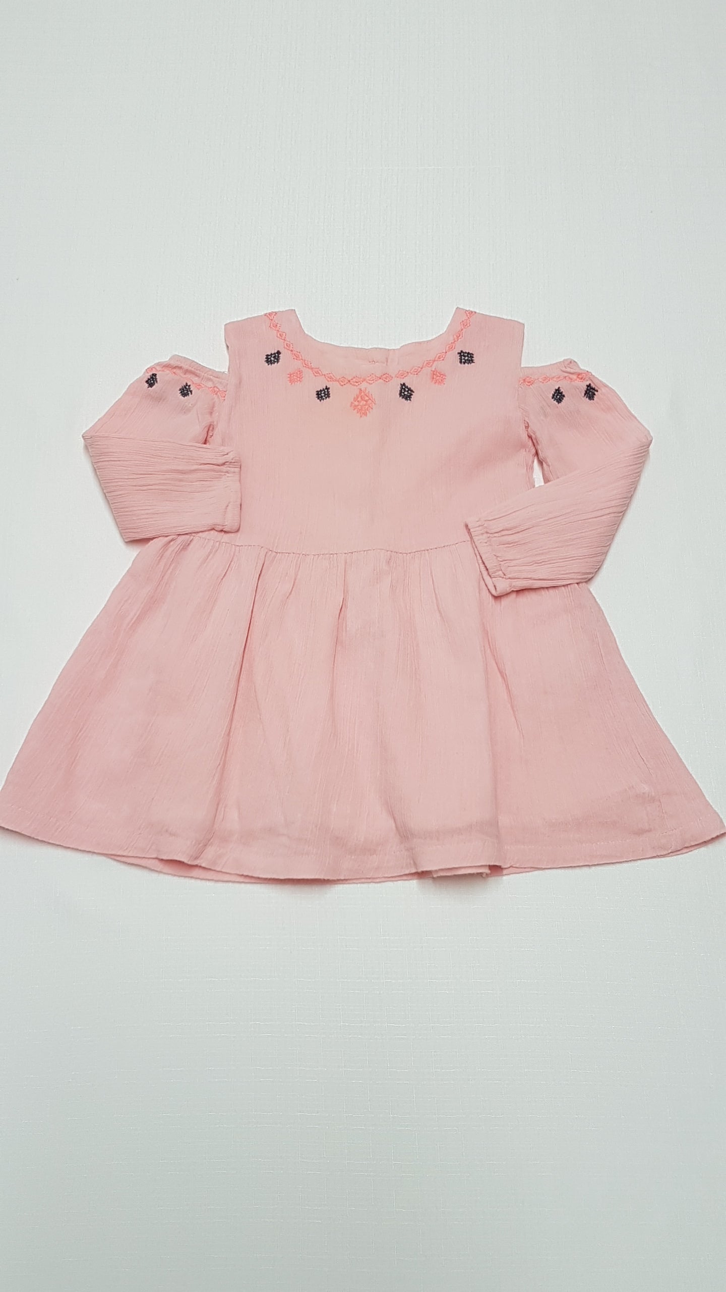 MATALAN CSODASZÉP KISLÁNY RUHA 80-86