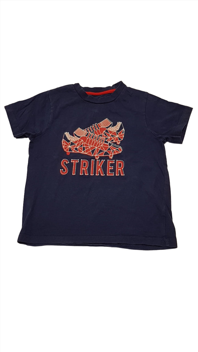 PRIMARK STRIKER FELIRATÚ KISFIÚ PÓLÓ 134 Hover Image