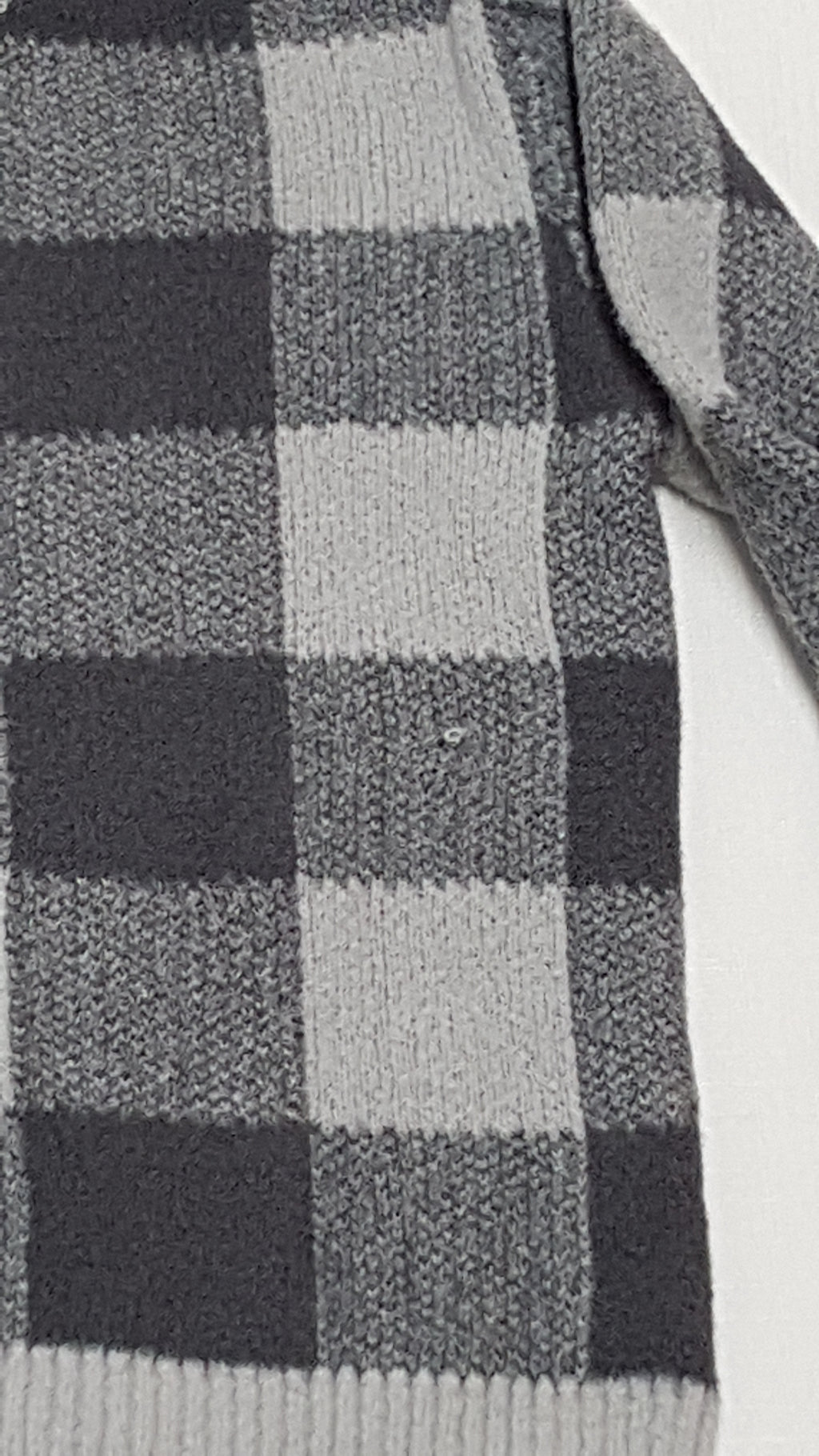 ZARA SZÜRKE NAGY KOCKÁS KISFIÚ PULÓVER 110